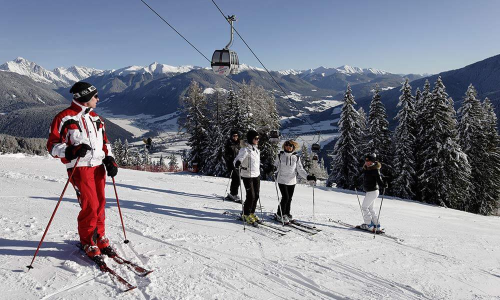 Ski holiday on Kronplatz: Your central accommodation in the Dolomiti Superski network